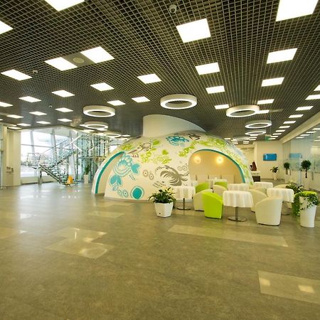 Terminal B Hotel Kiev Extérieur photo