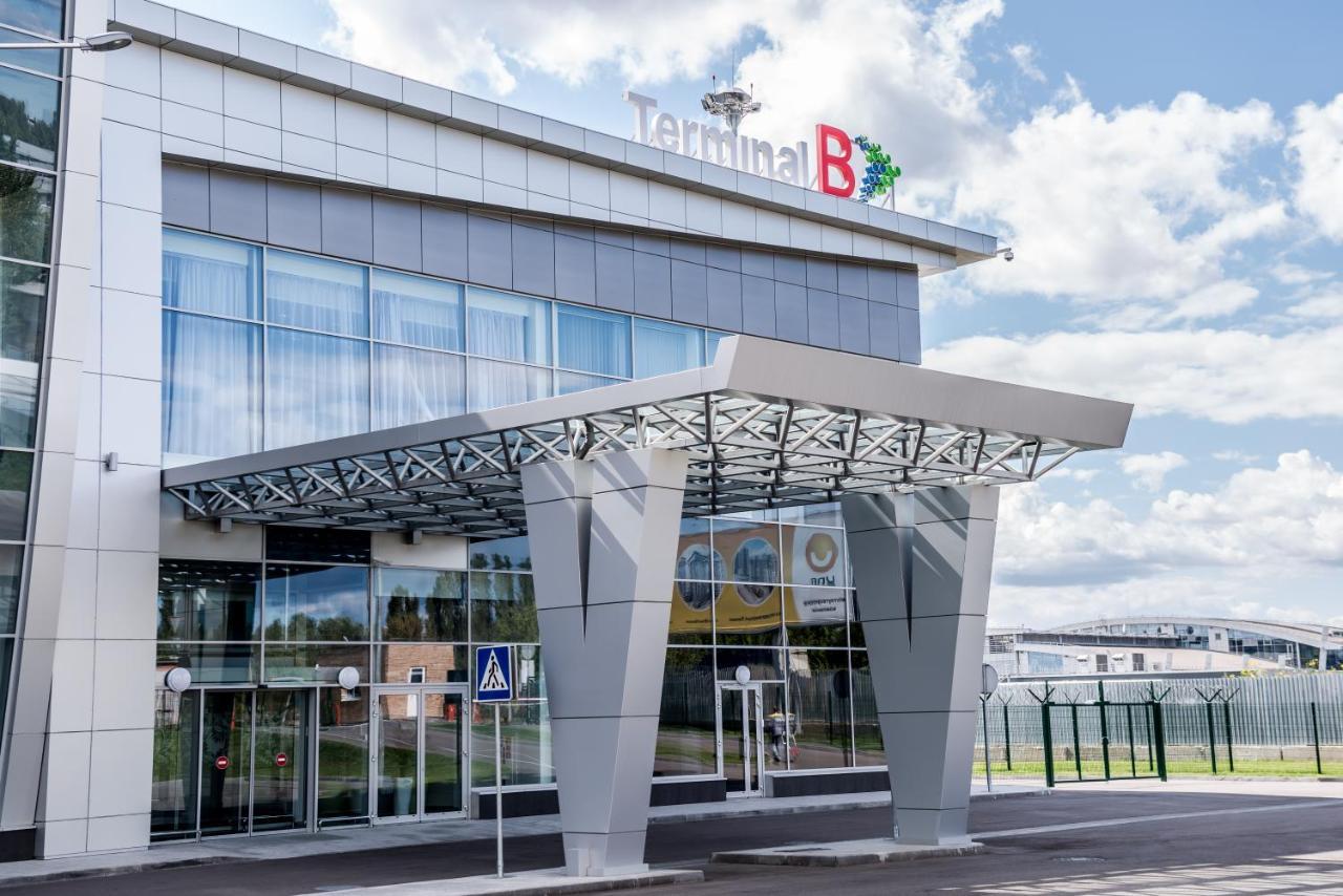 Terminal B Hotel Kiev Extérieur photo