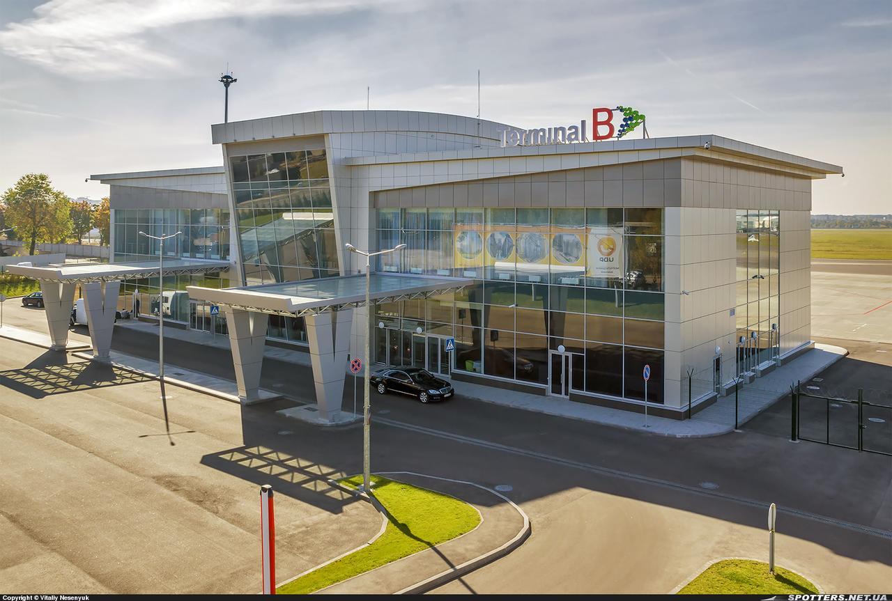 Terminal B Hotel Kiev Extérieur photo