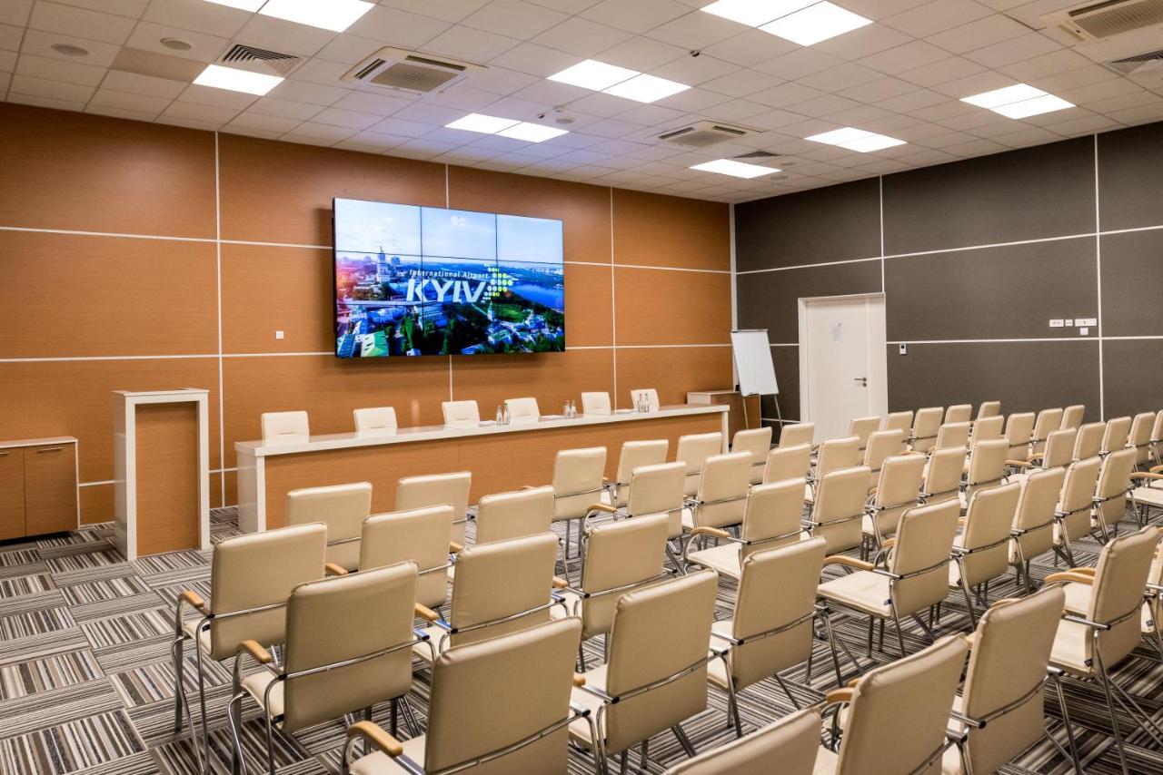 Terminal B Hotel Kiev Extérieur photo